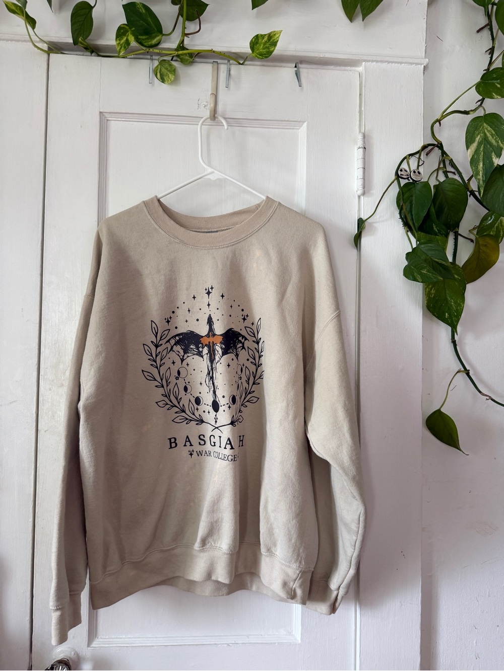 Gildan Crewneck Sweatshirt BASGAIH war college Fourth Wing